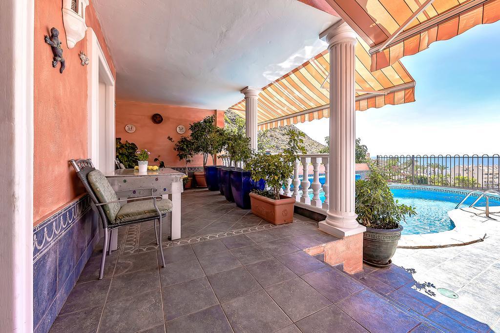 Villa In Los Cristianos Los Cristianos (Tenerife) Exterior foto
